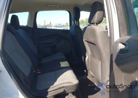 2019 Ford Escape S z USA, uszkodzony, nr VIN 1FMCU0F74KUA63731